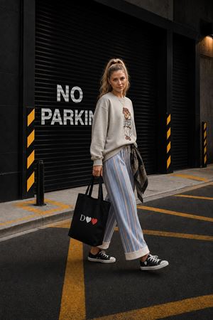 Kadın gri ayıcık baskılı bisiklet yaka oversize kadın sweat DKHF038