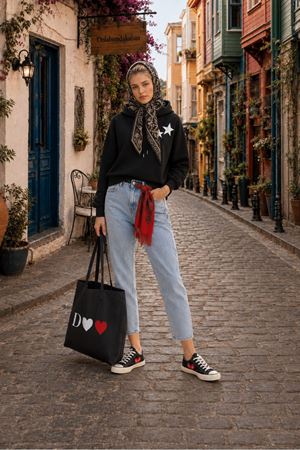 Kadın yıldız baskılı kapüşonlu oversize sweatshirt CLT030