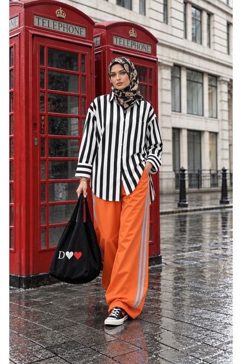 Kadın siyah beyaz çizgili oversize gömlek DKHF044