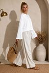 Kadın beyaz oversize düşük omuz bisiklet yaka basic bluz TG006
