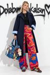Kadın lacivert oversize çift renkli astarlı tam boy düğmeli trençkot DKHF063